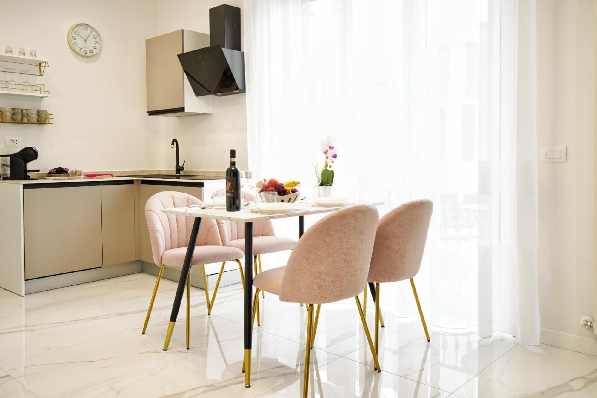 Apartment Lux Center, 2camere, 2bagni, Train Station Smn Florence
